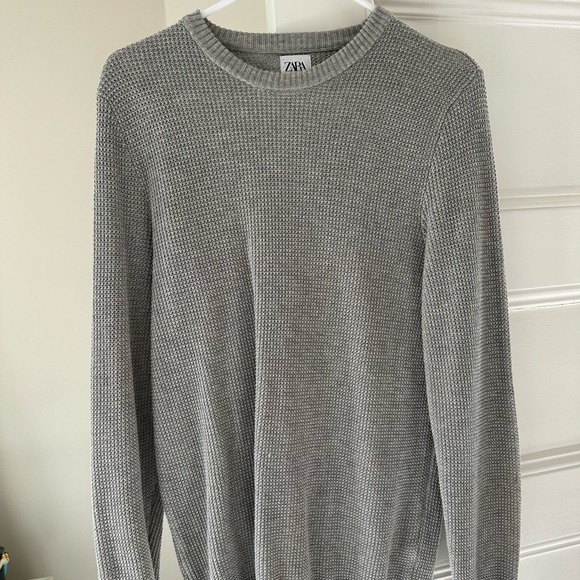 Zara crew neck sweater men’s medium grey